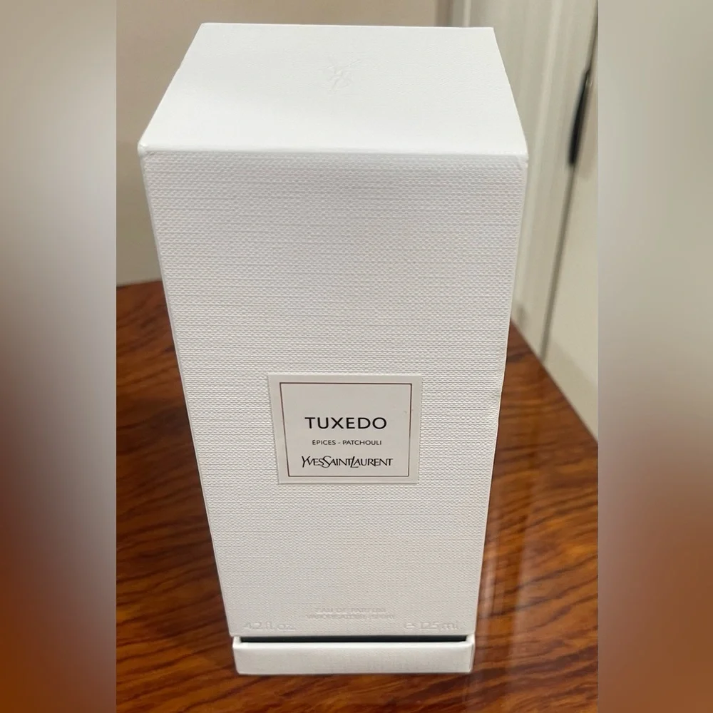 Yves Saint Laurent Tuxedo empty box - Picture 1 of 3